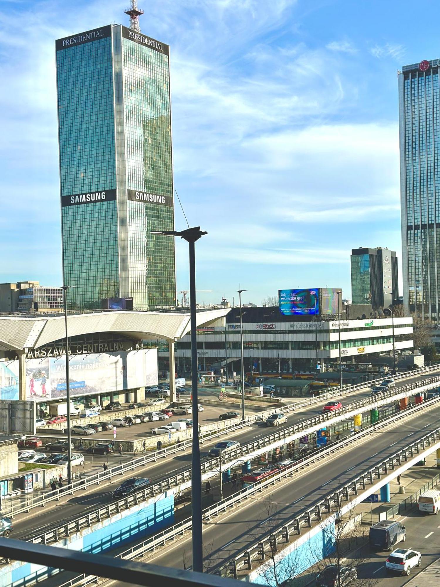 Central Warsaw Gem Екстериор снимка